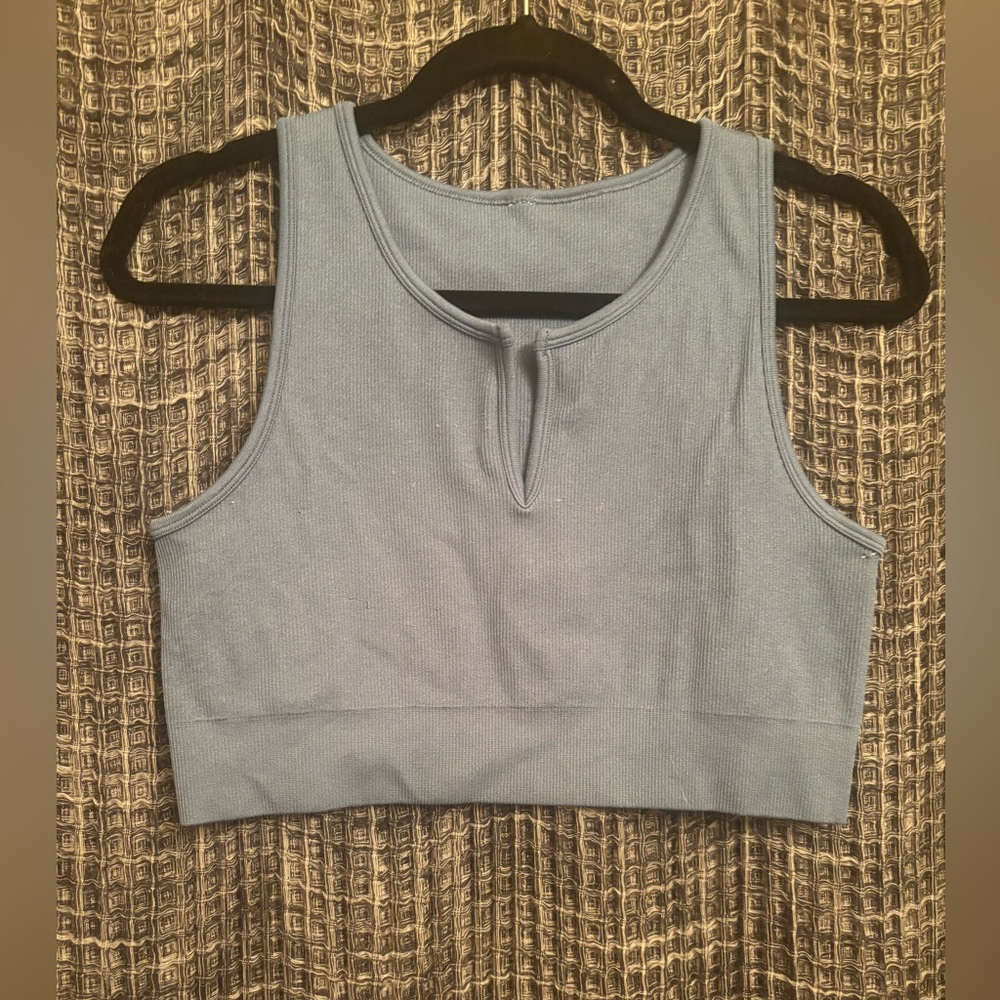 90 Degree Cropped Active Top